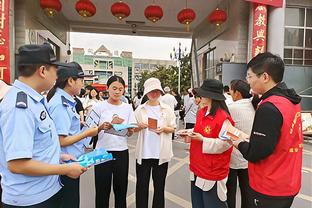 「菜鸟」阿门首次首发15分14板5助 里斯内外兼修 亨德森6中1仅4分